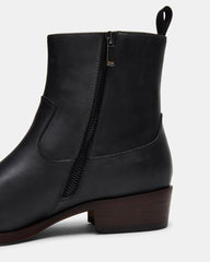 HENDRIK BLACK LEATHER