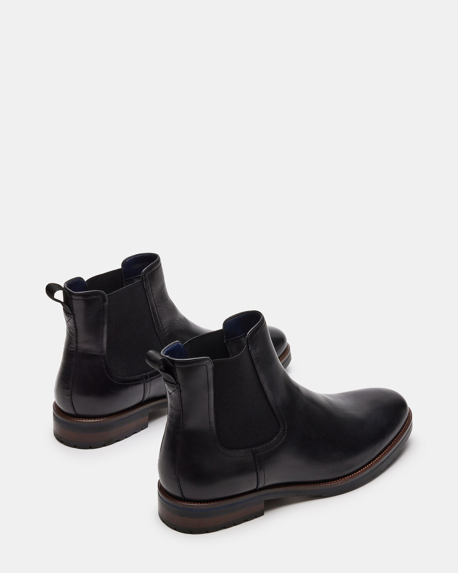 SYRE BLACK LEATHER - SM REBOOTED