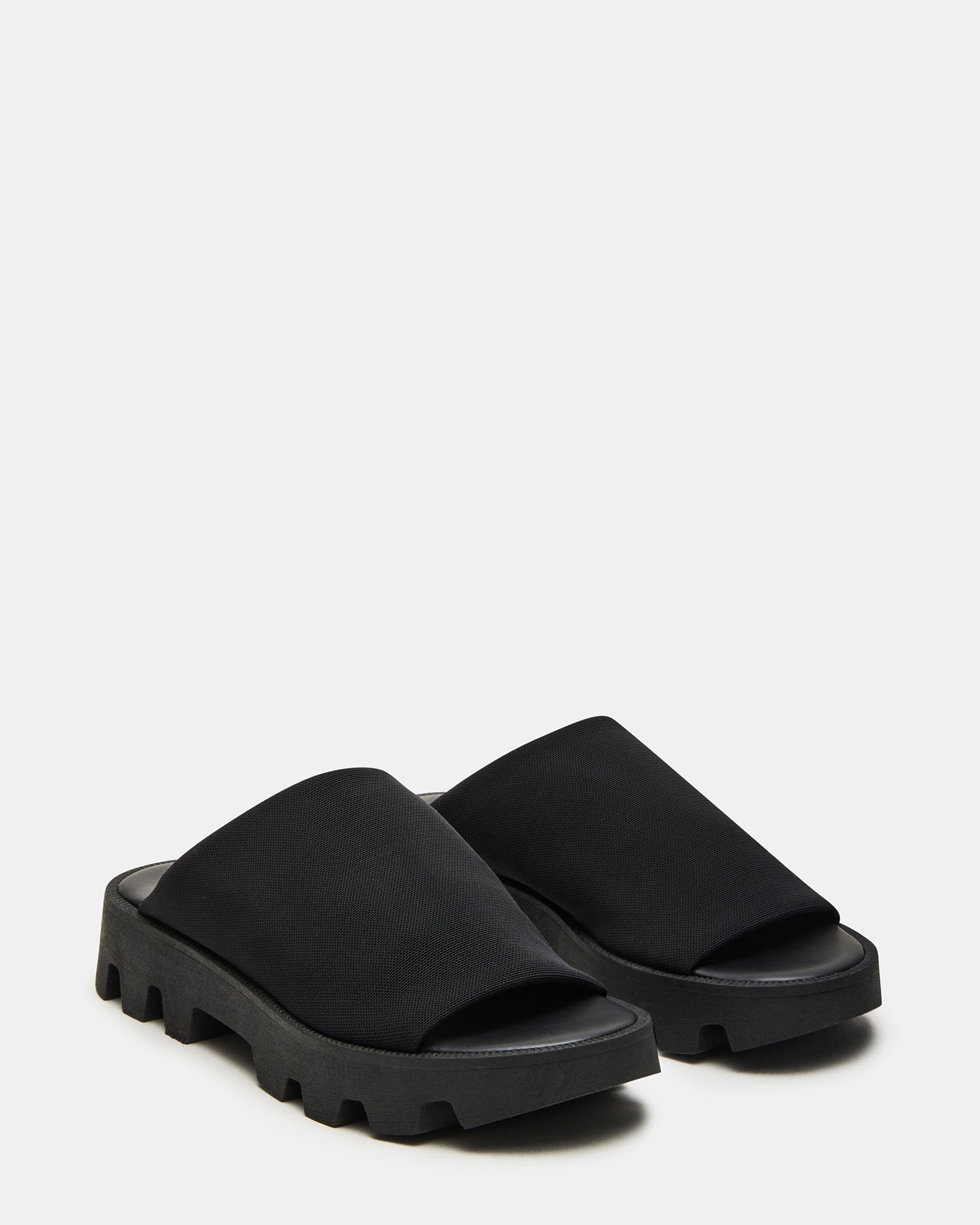 ASTRID BLACK - SM REBOOTED