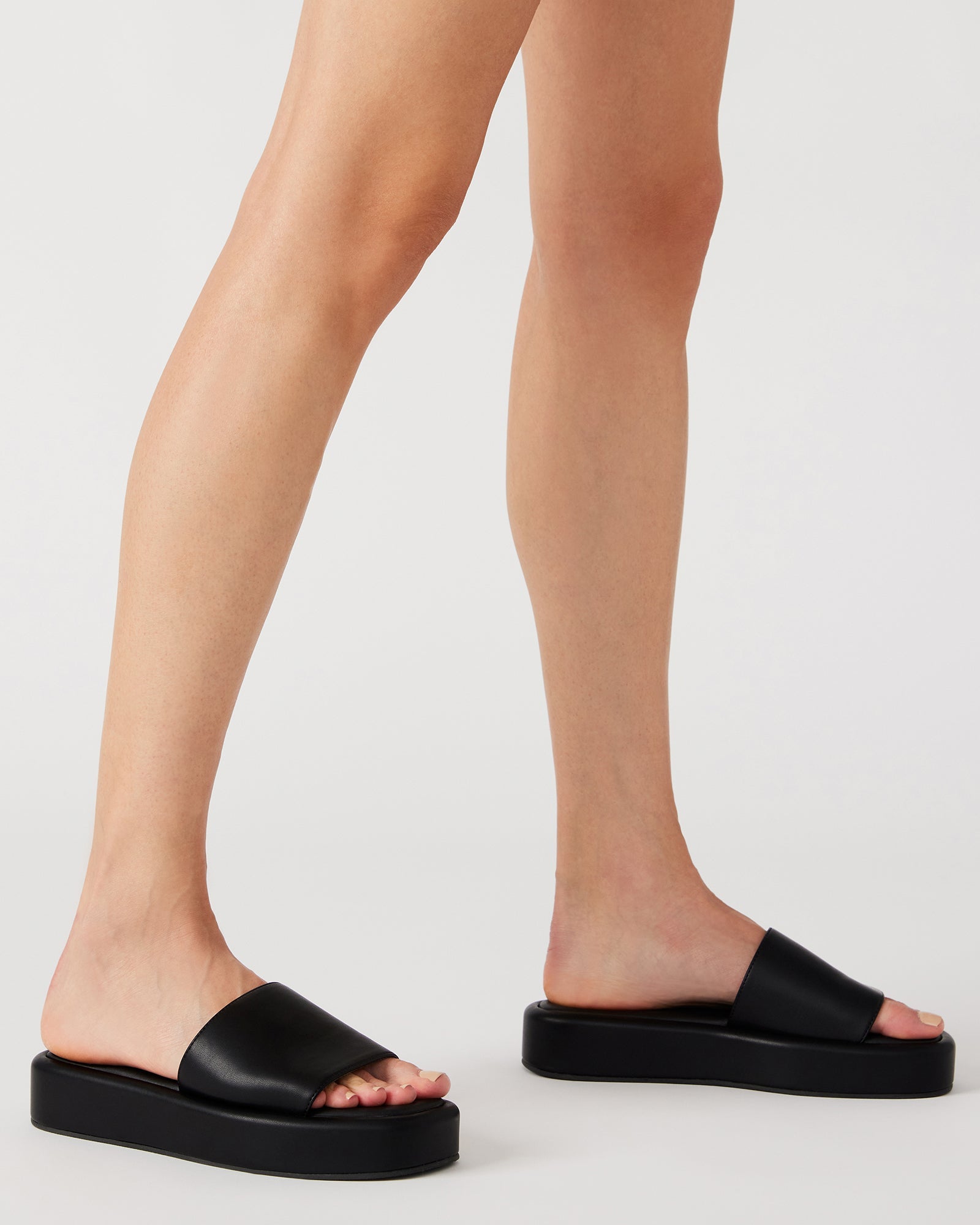 BEACHY WOVEN CREAM MULTI