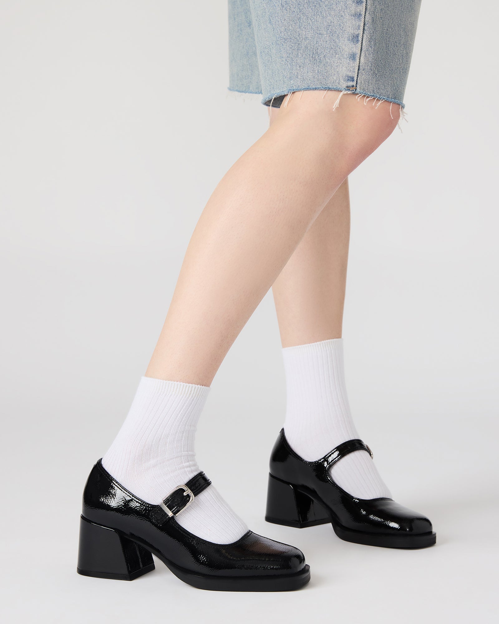 LISBON BROWN COW PRINT