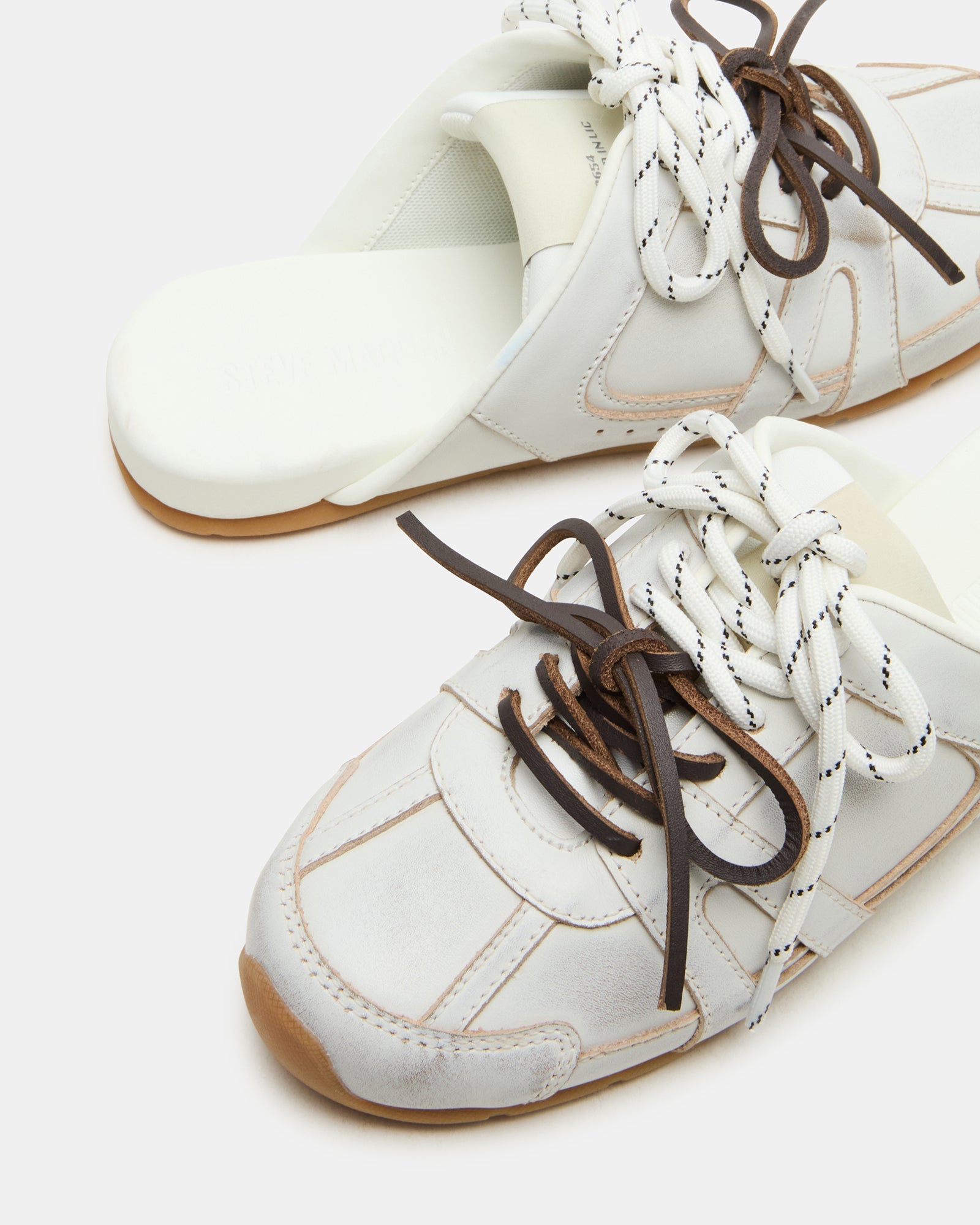 MAYSA WHITE DISTRESSED