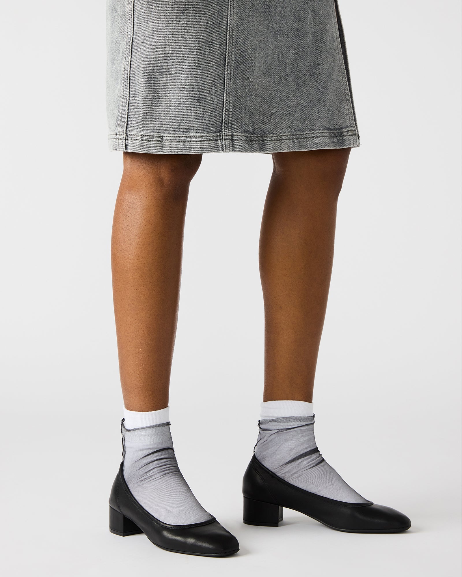 MOLLIE SILVER SEQUINS