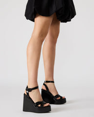 PINNACLE BLACK PATENT